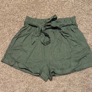 NanaMacs - JODIFL green paperbag shorts